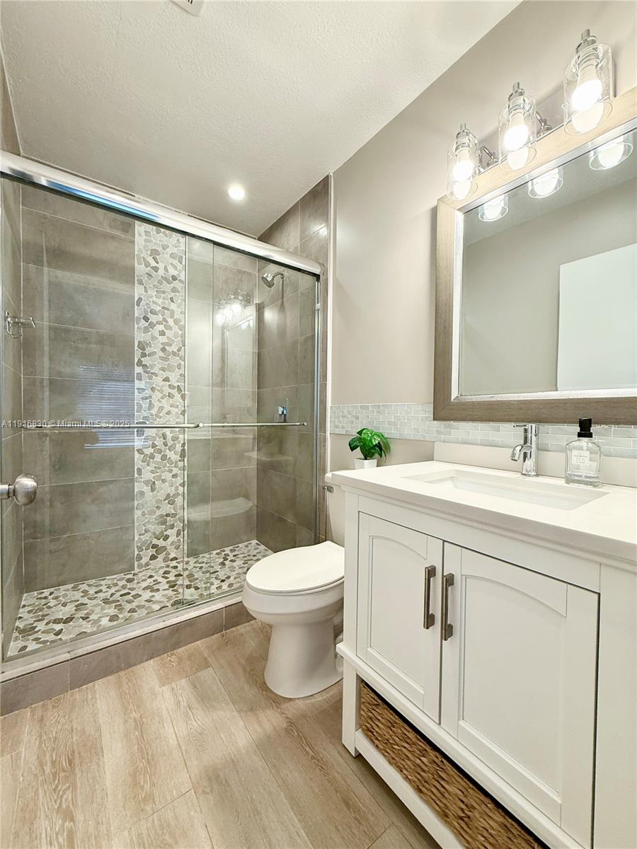 SOUTH DANIA HEIGHTS AMEN - Residential Lease