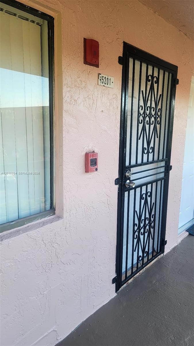 HIALEAH CLUB VILLAS CONDO - Residential Lease