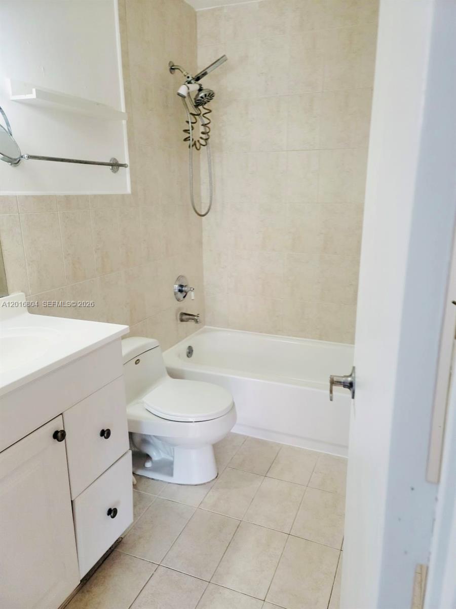 HIALEAH CLUB VILLAS CONDO - Residential Lease