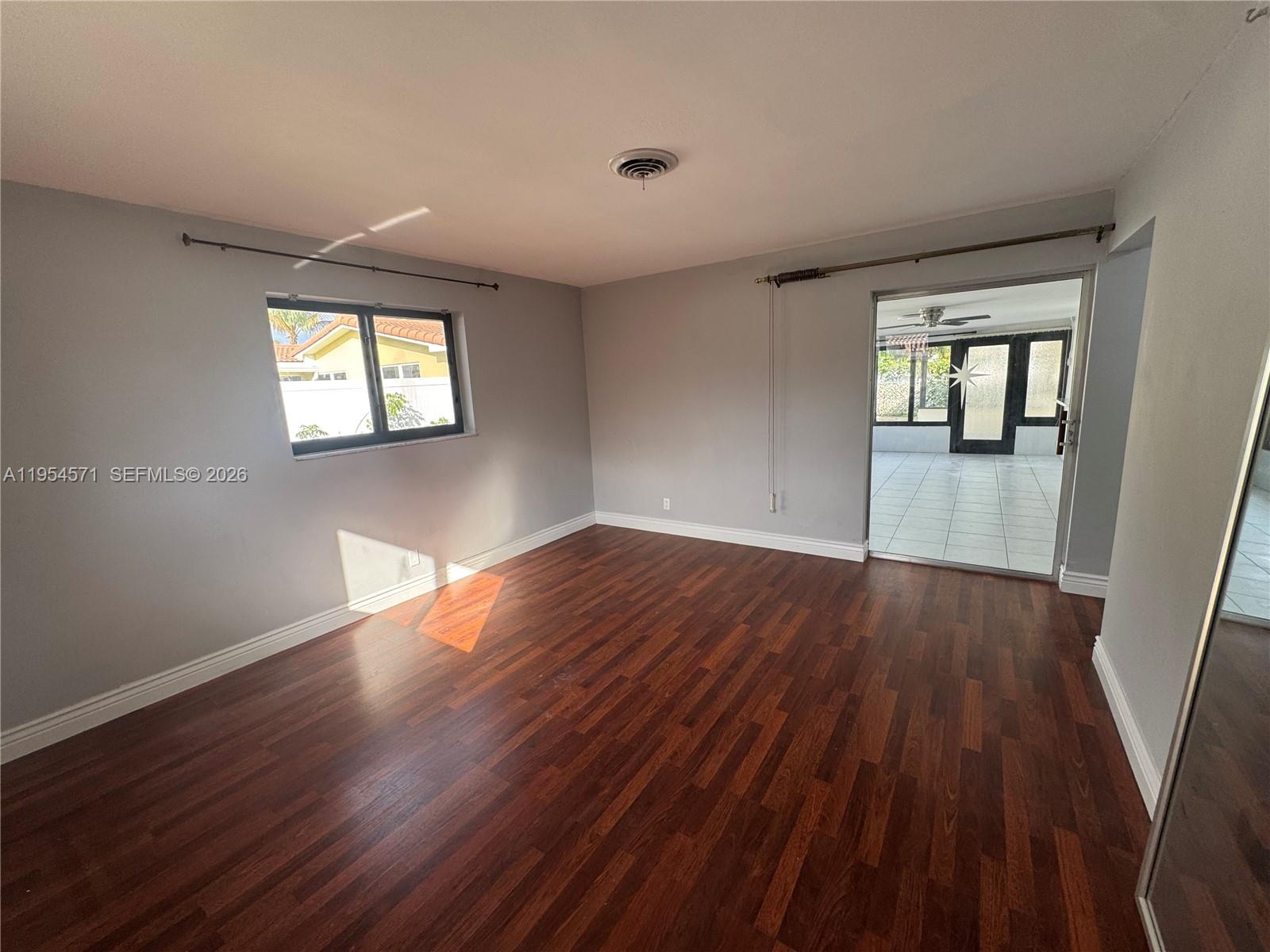 COVE 4TH SEC - Residential