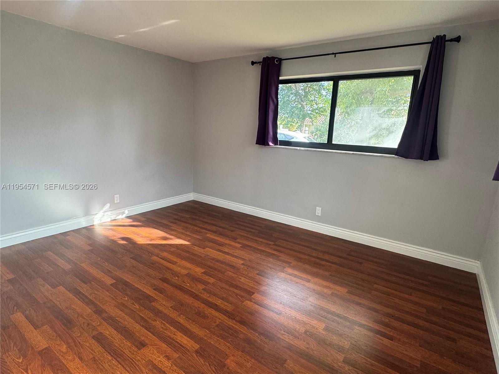 COVE 4TH SEC - Residential