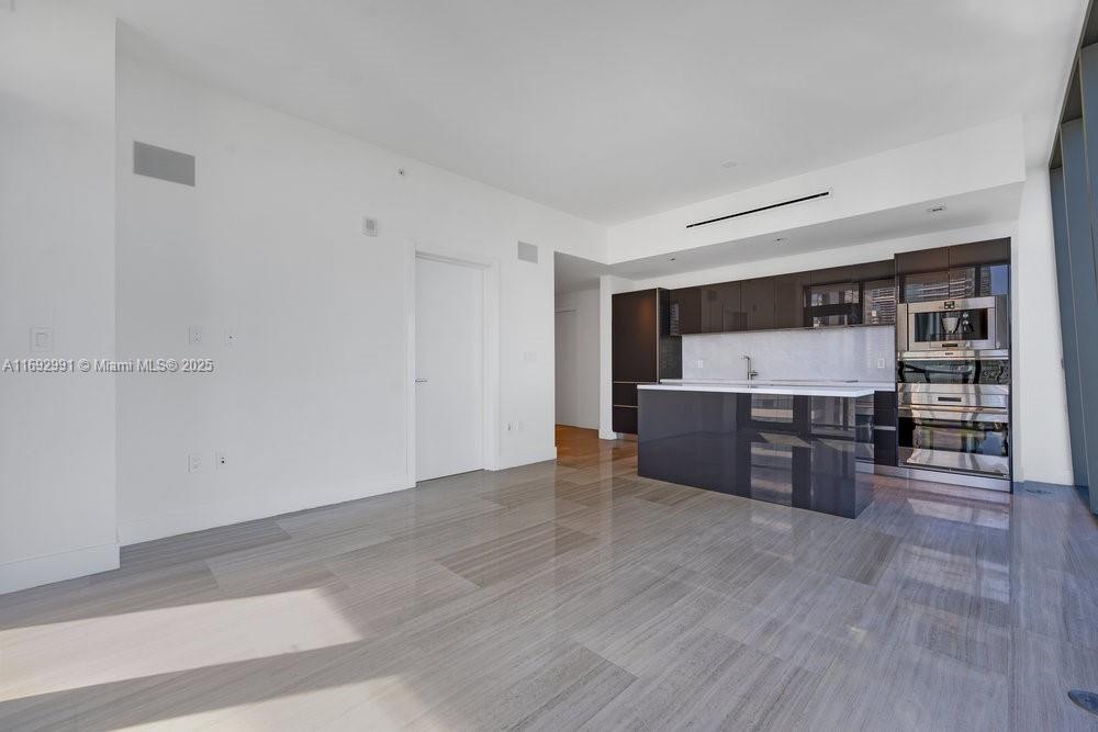 1451 Brickell Ave 2706
