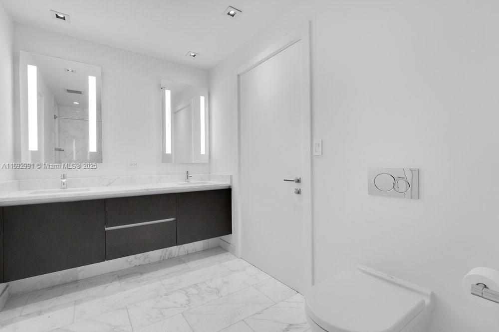 ECHO BRICKELL CONDO - Residential