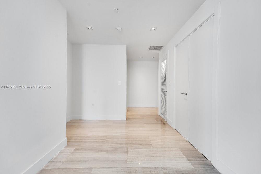 ECHO BRICKELL CONDO - Residential