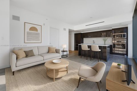 1451 Brickell Ave 2706 Miami FL 33131