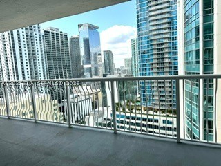 1200 Brickell Bay Dr 3318