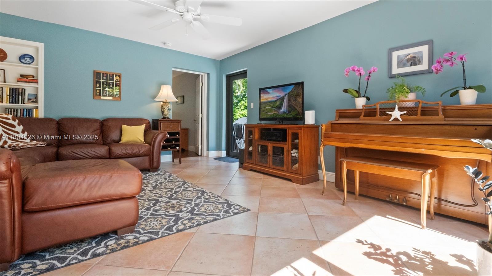 LAKEWOOD EAST SEC 1 - Residential