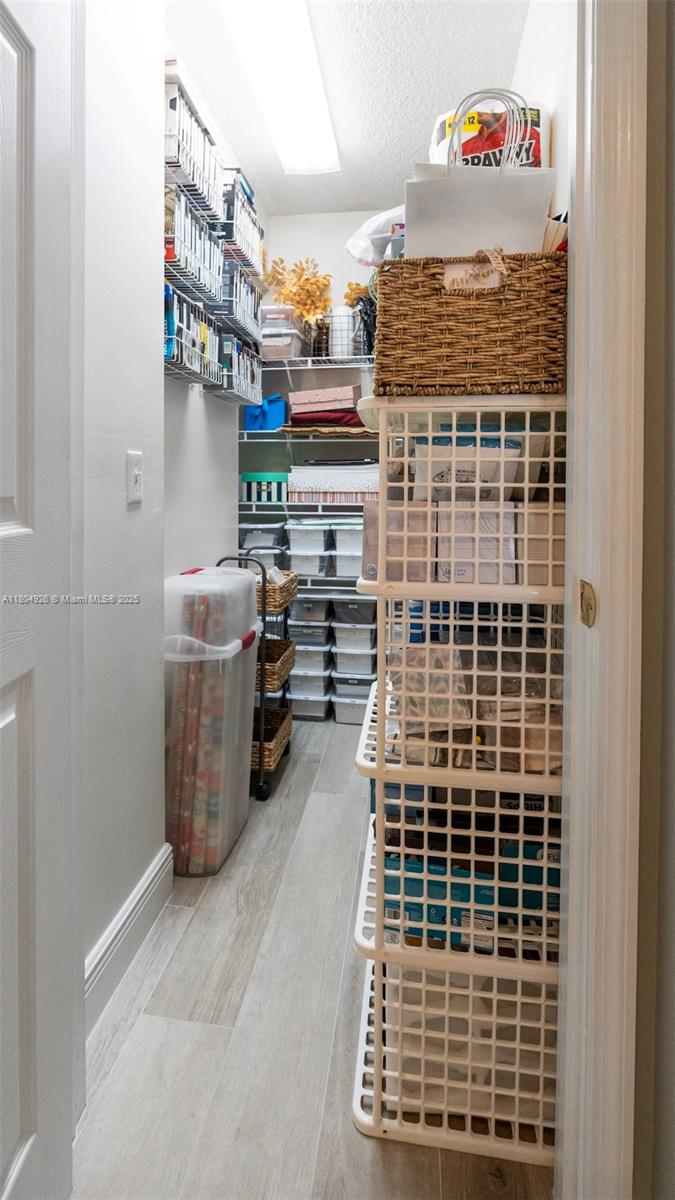 LAKEWOOD EAST SEC 1 - Residential