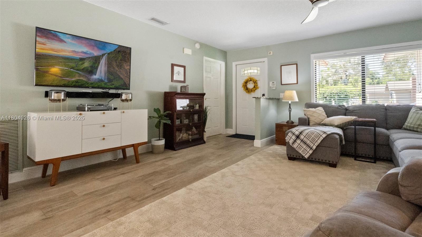 LAKEWOOD EAST SEC 1 - Residential