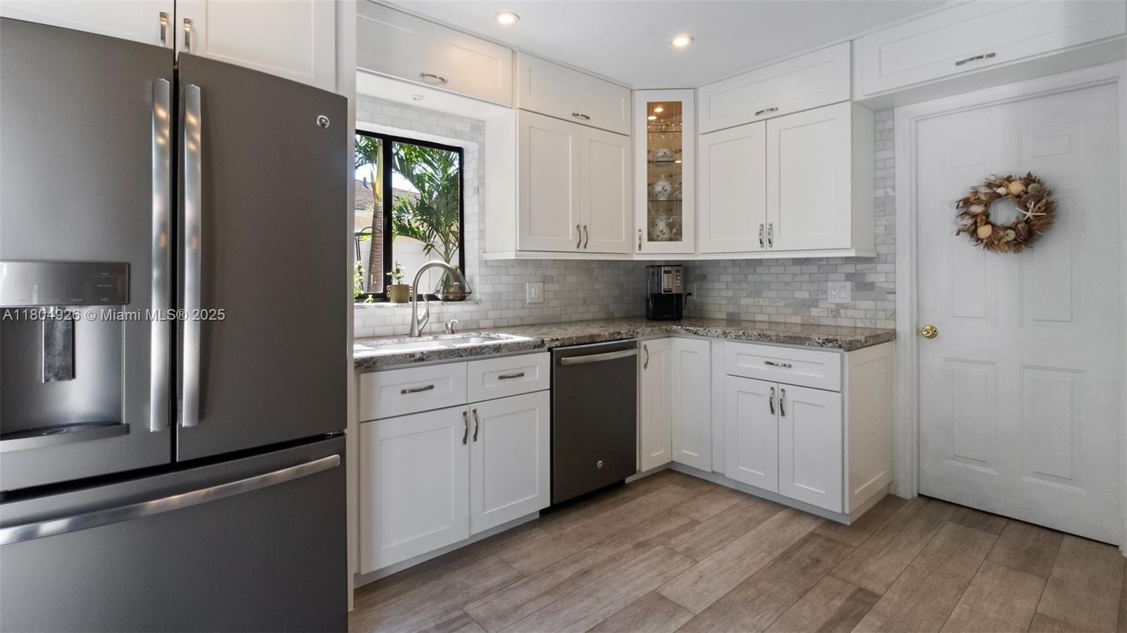 LAKEWOOD EAST SEC 1 - Residential