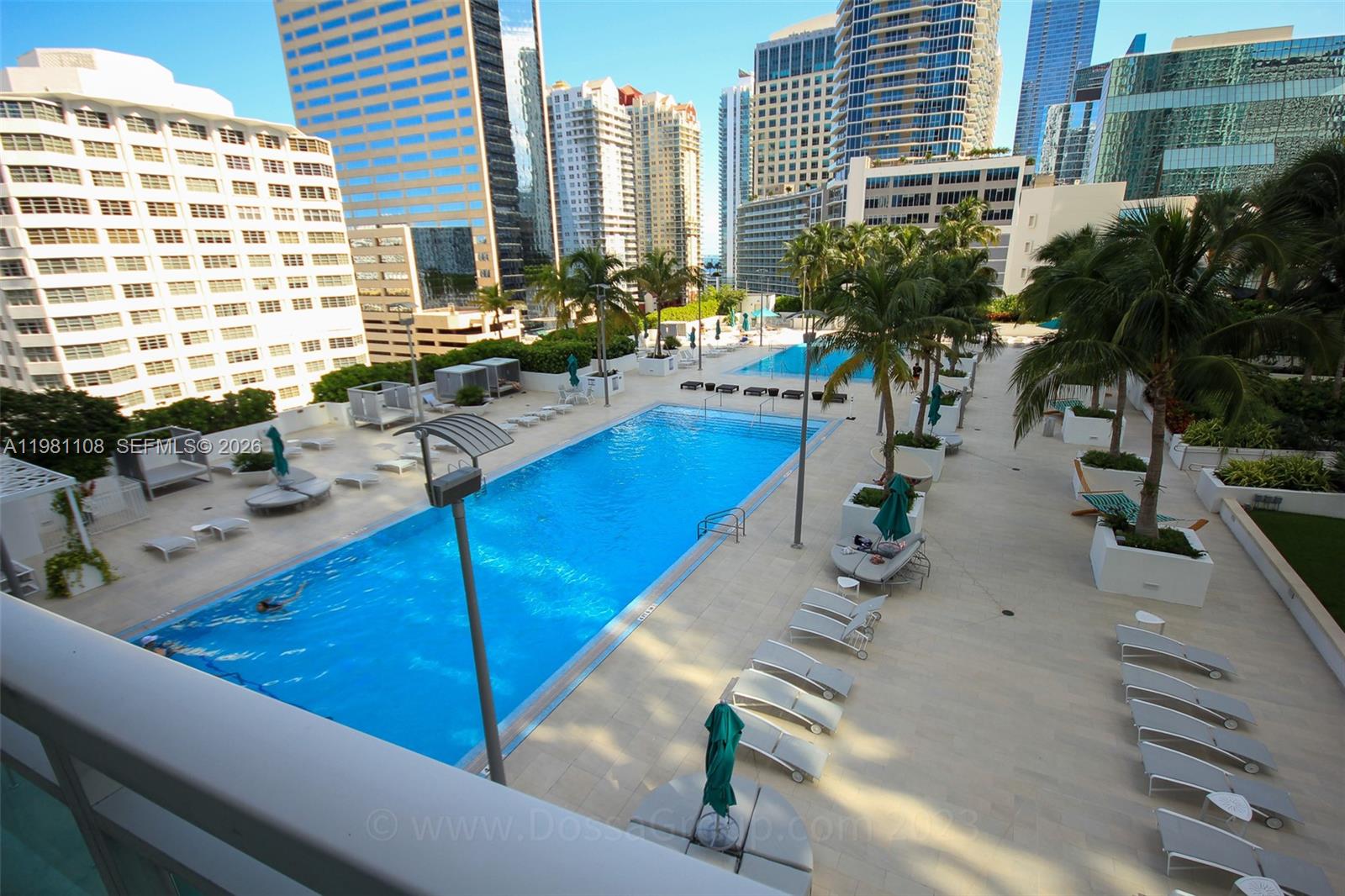 THE PLAZA 851 BRICKELL CO - Residential Lease