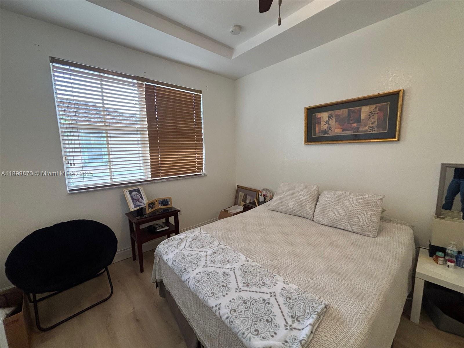 KENDALL BREEZE SOUTH - Residential Lease