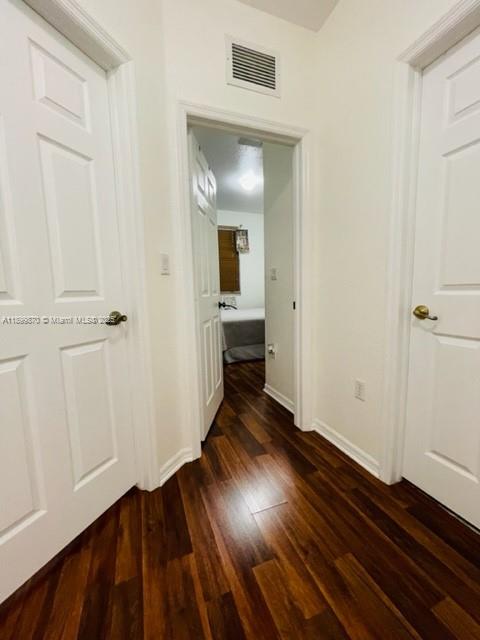 KENDALL BREEZE SOUTH - Residential Lease