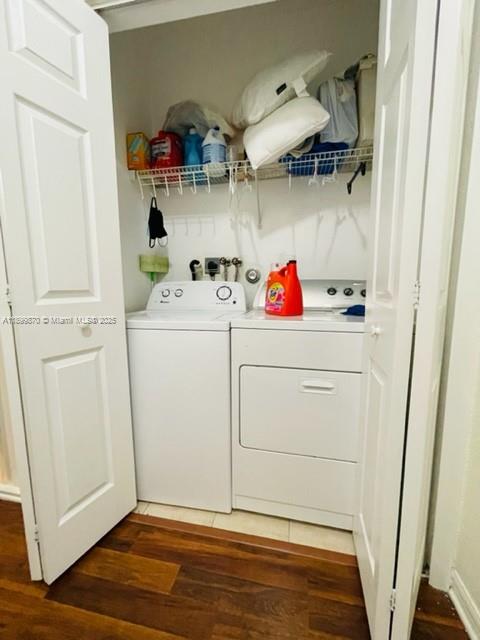 KENDALL BREEZE SOUTH - Residential Lease