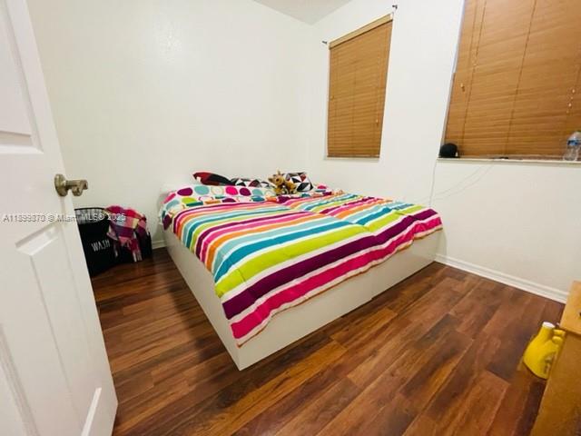 KENDALL BREEZE SOUTH - Residential Lease