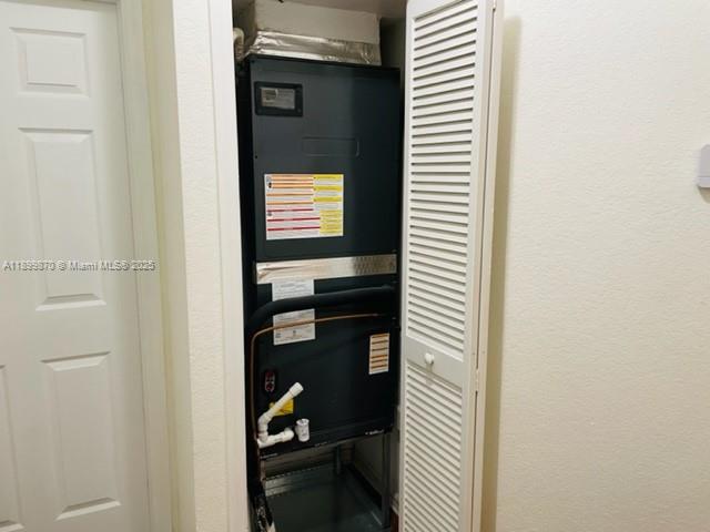 KENDALL BREEZE SOUTH - Residential Lease