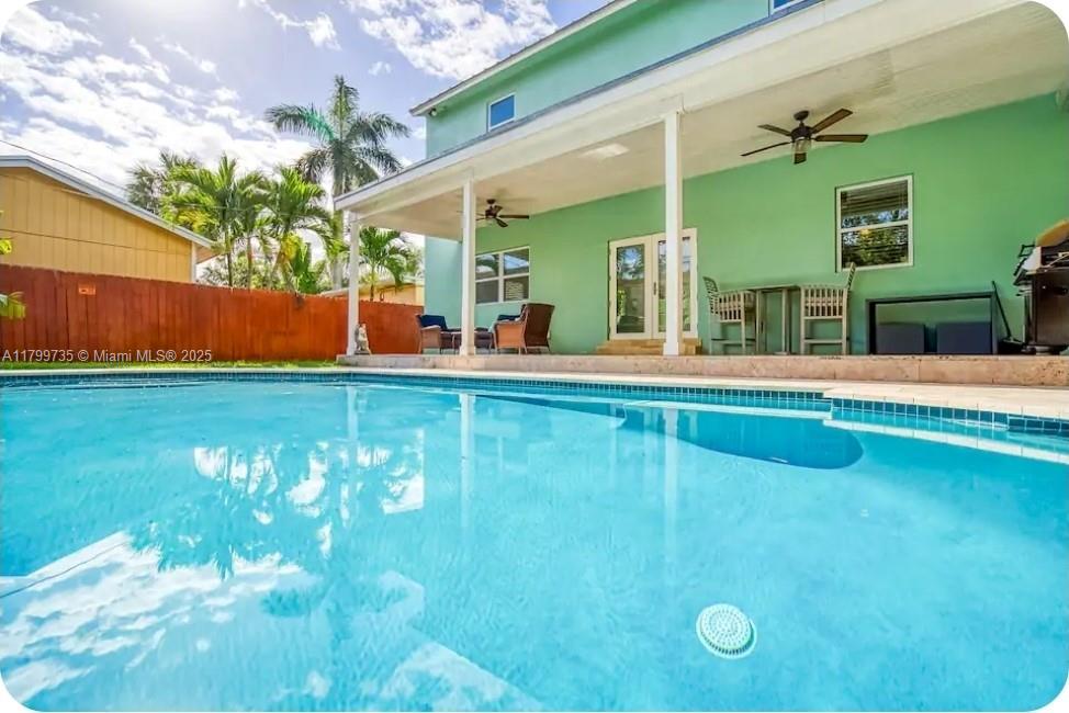 501 SW 10th St 0