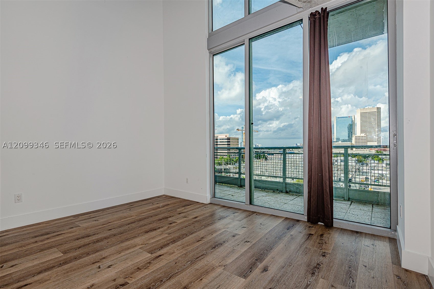 690 SW 1st Ct 1007