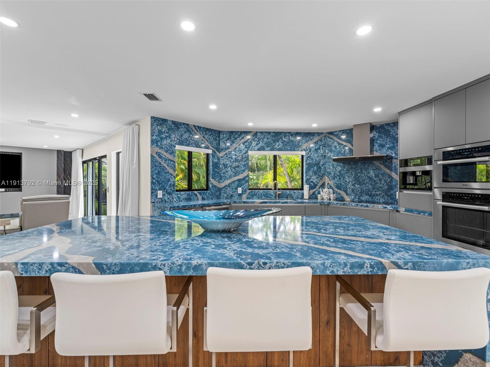 BEACH VIEW ADDN - Residential