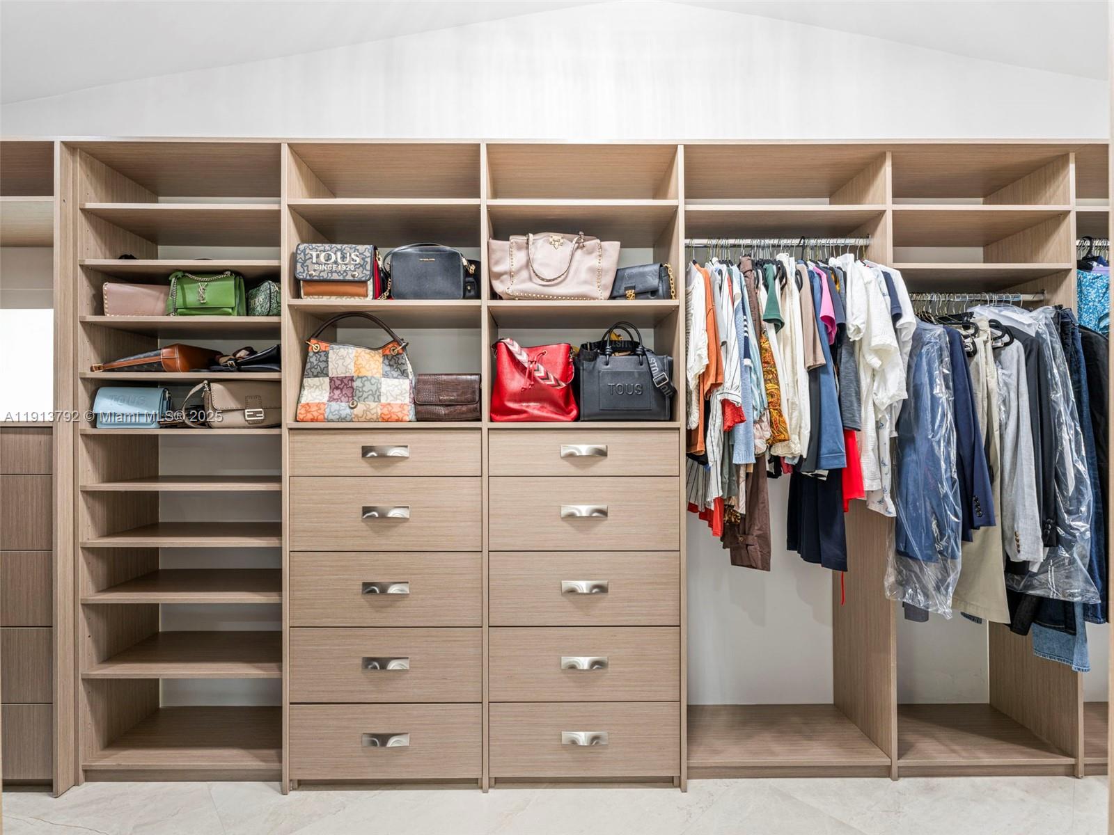 BEACH VIEW ADDN - Residential