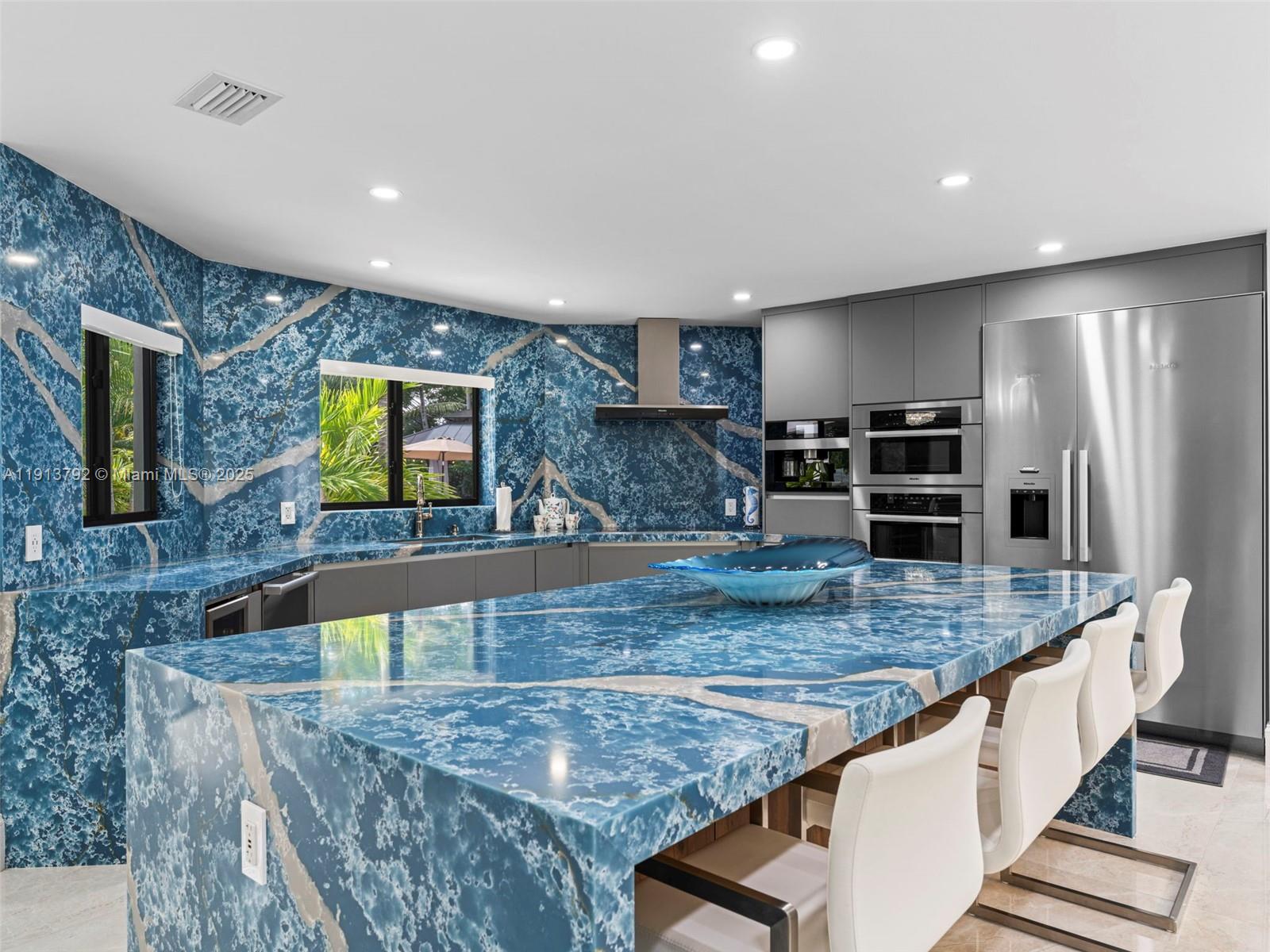 BEACH VIEW ADDN - Residential