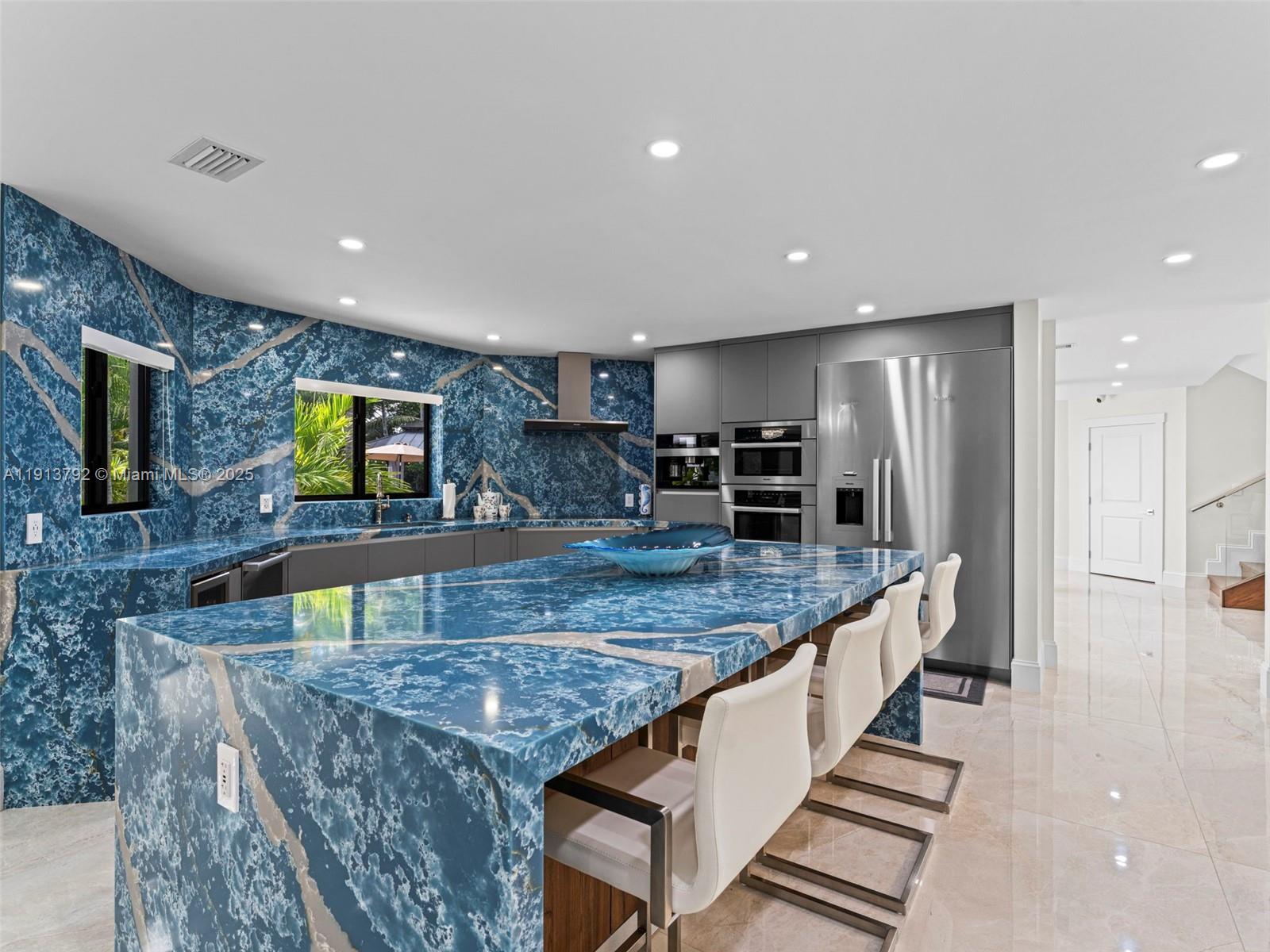 BEACH VIEW ADDN - Residential