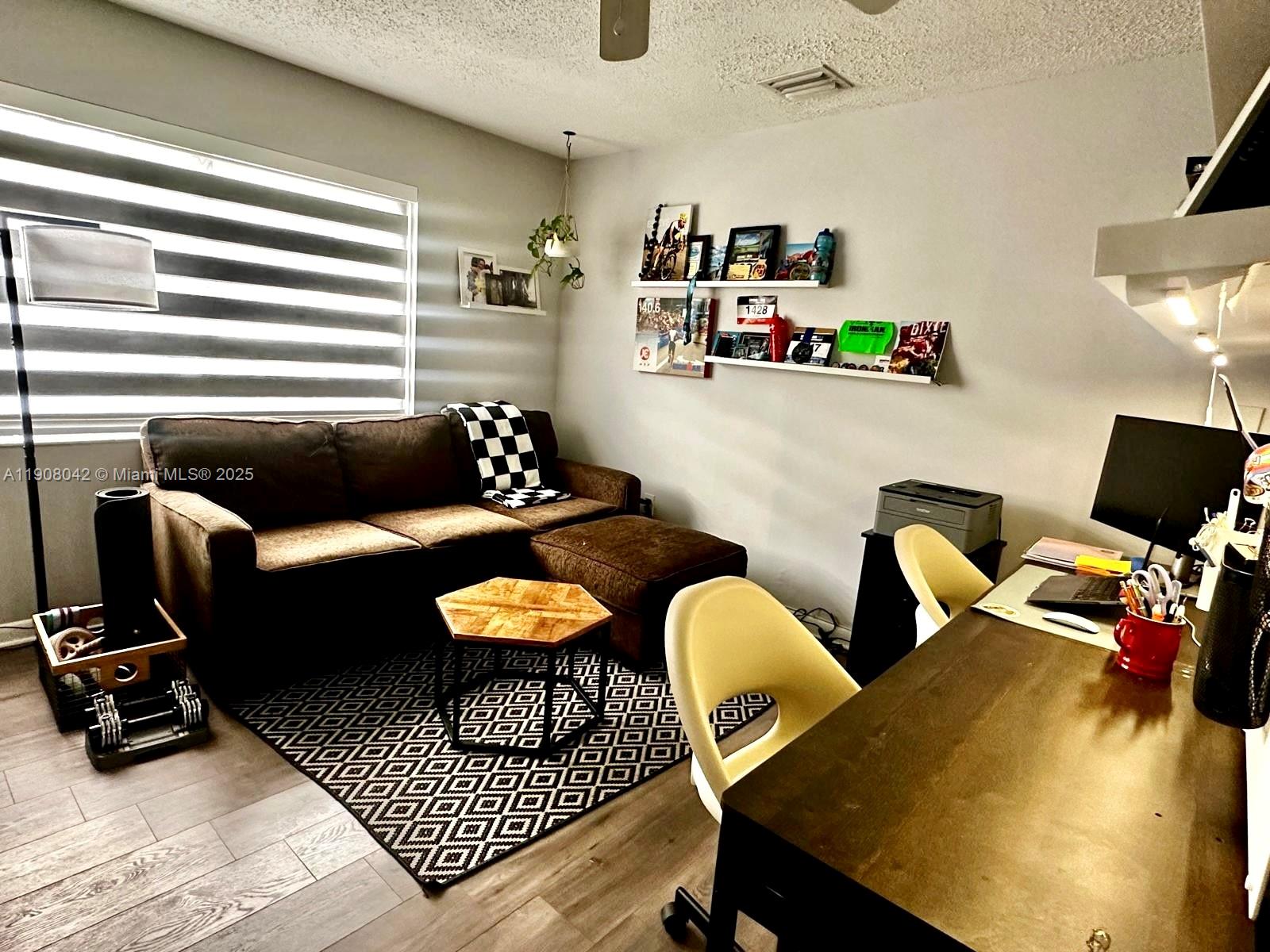 PARKDALE HEIGHTS - Residential