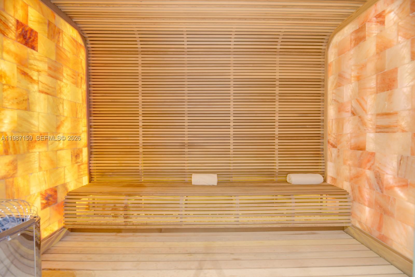 MUSE CONDO - Residential