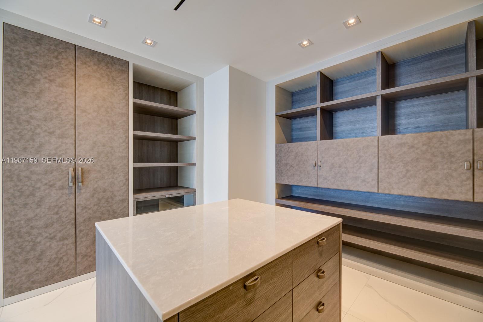 MUSE CONDO - Residential