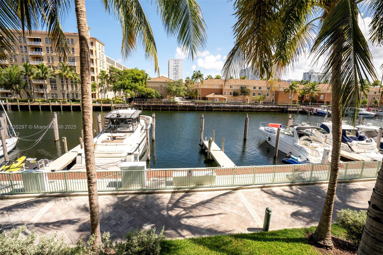 ARTECH RESIDENCES AT AVEN - Residential Lease