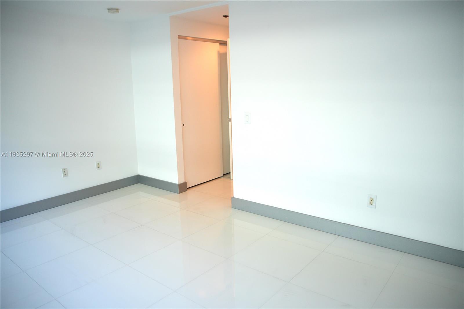 ARTECH RESIDENCES AT AVEN - Residential Lease