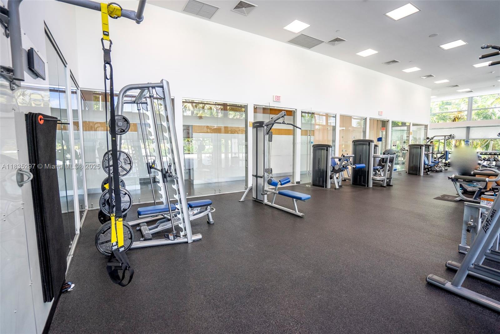 ARTECH RESIDENCES AT AVEN - Residential Lease