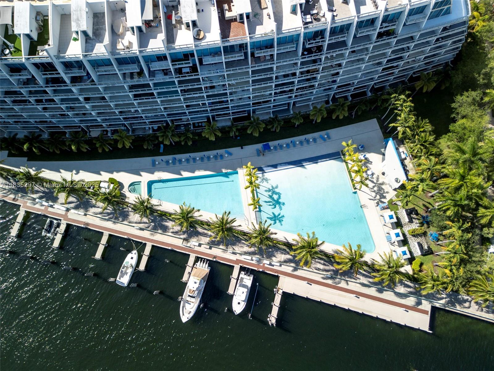 ARTECH RESIDENCES AT AVEN - Residential Lease