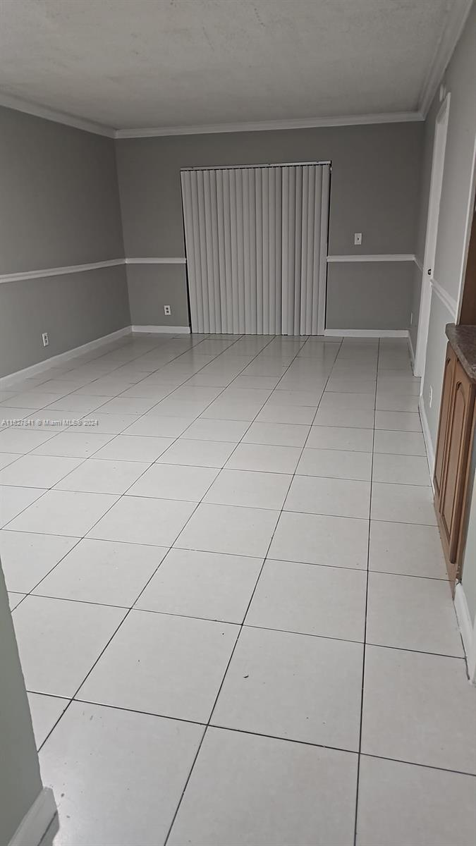 ORIOLE GOLF & TENNIS CLUB - Residential Lease