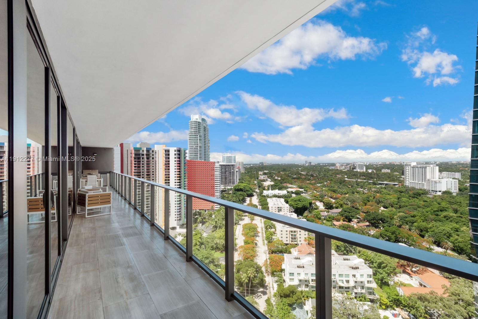 ECHO BRICKELL CONDO - Residential