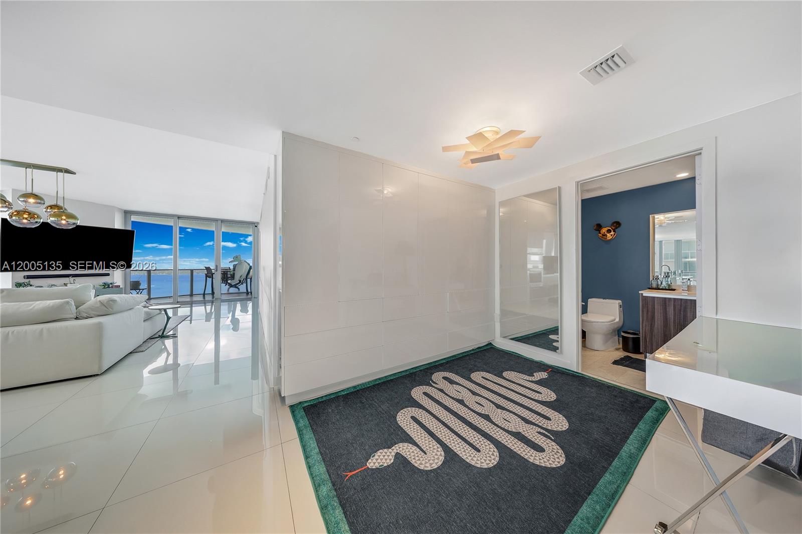 ARIA ON THE BAY CONDO - Residential