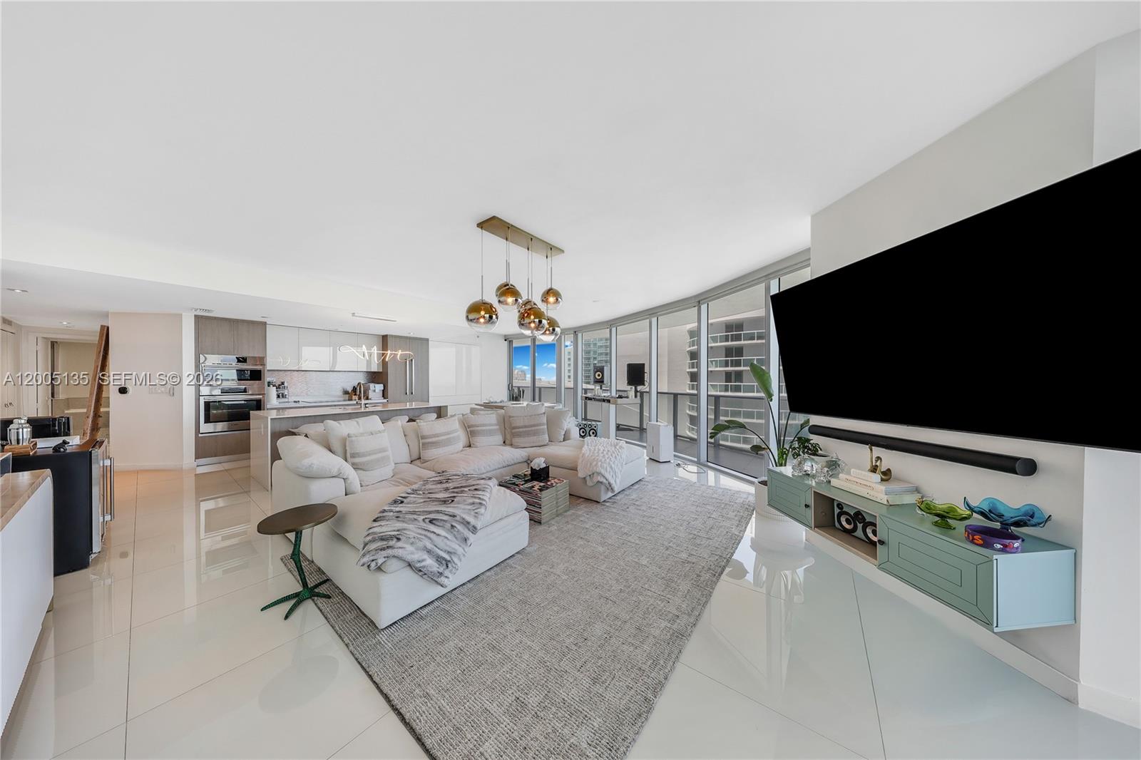 ARIA ON THE BAY CONDO - Residential