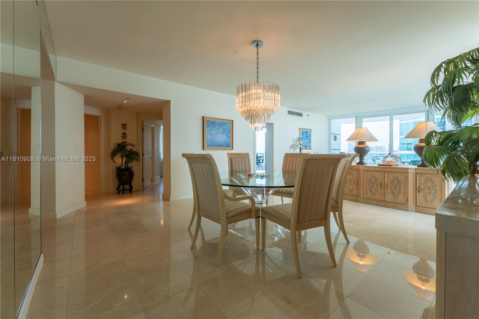 2127 Brickell Ave 3304
