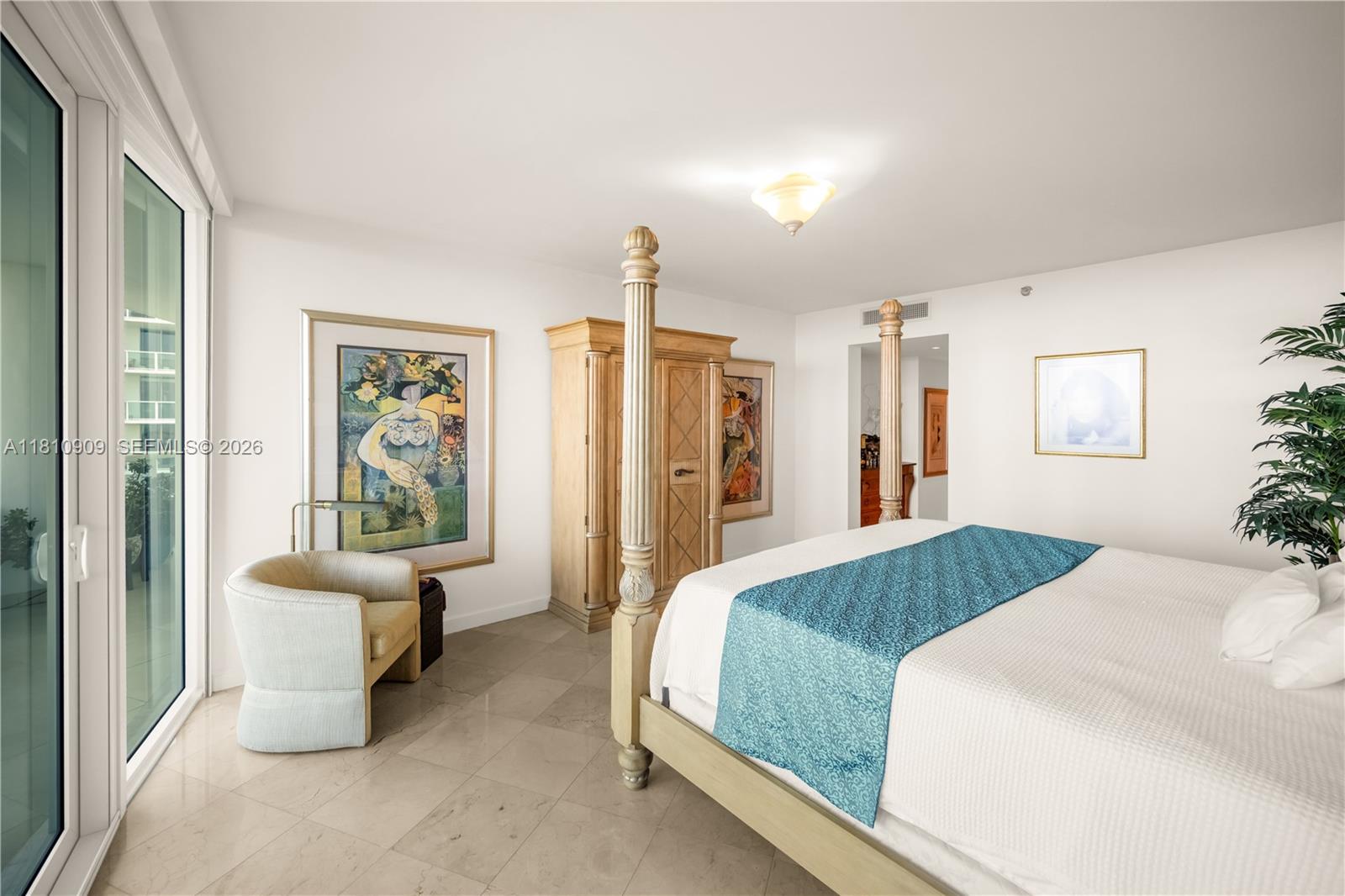 BRISTOL TOWER CONDO - Residential