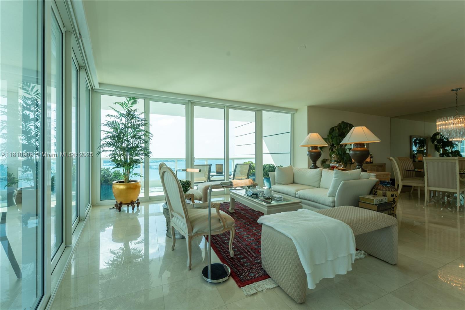 2127 Brickell Ave 3304