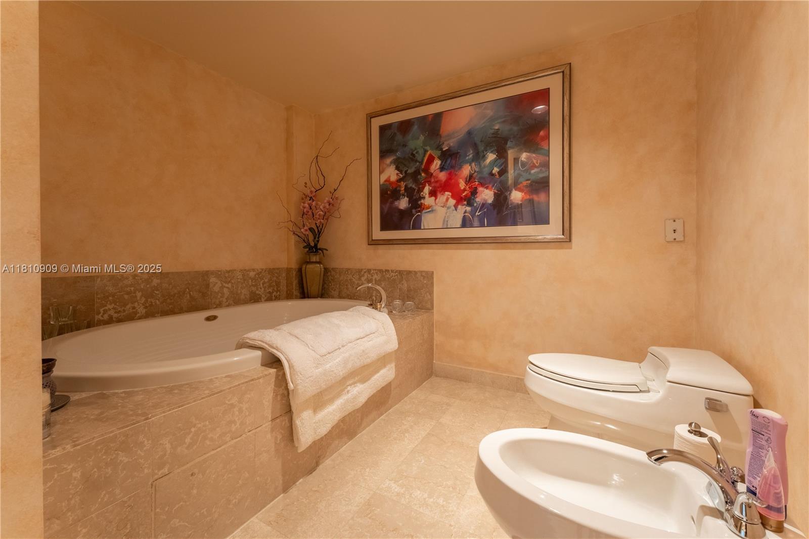 BRISTOL TOWER CONDO - Residential