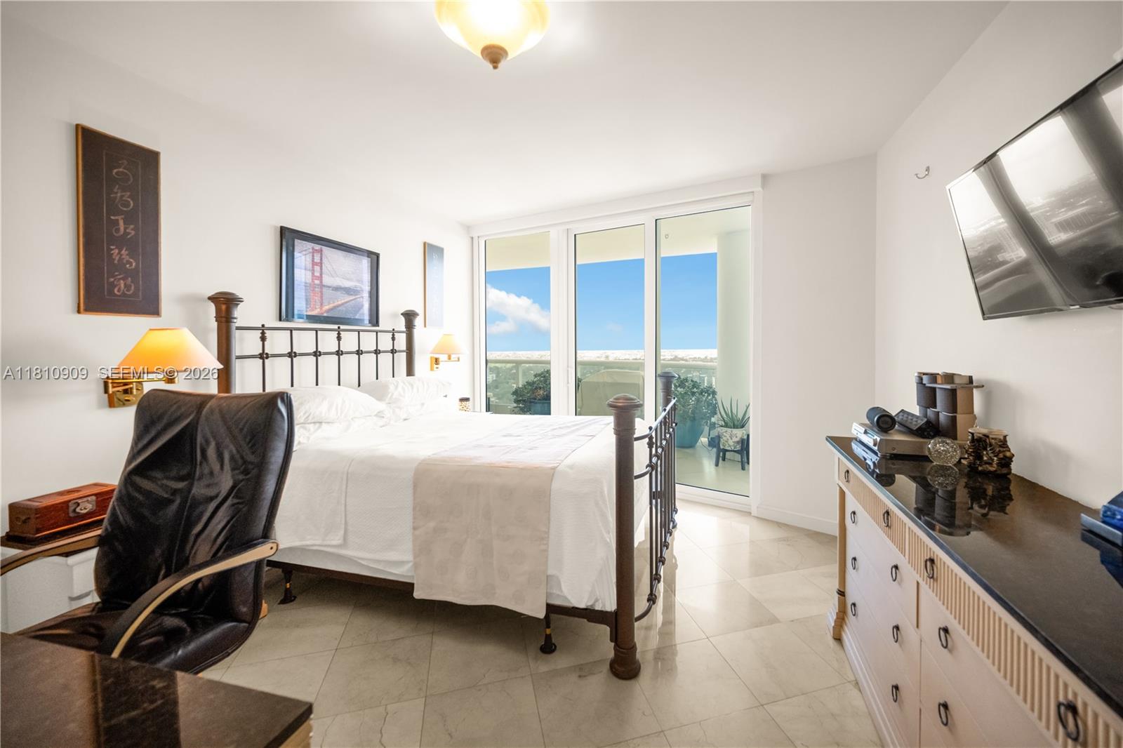 BRISTOL TOWER CONDO - Residential