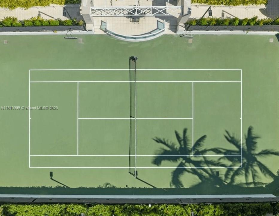 BRISTOL TOWER CONDO - Residential