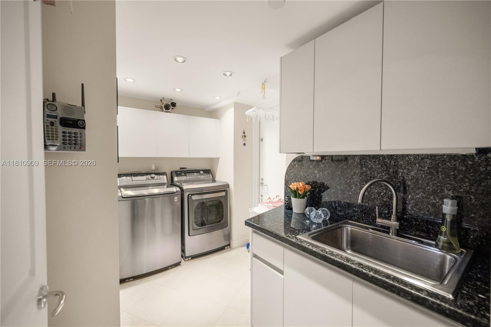 BRISTOL TOWER CONDO - Residential