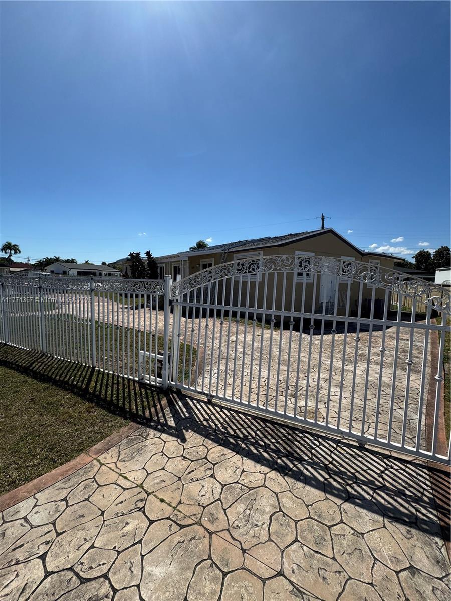 HARWOOD VILLAGE - Residential Income