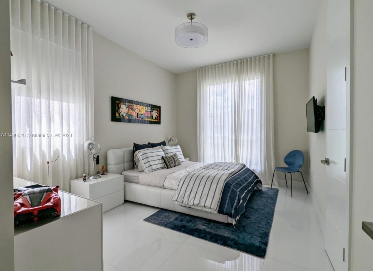 GRAND FLORIDIAN ESTATES - Residential