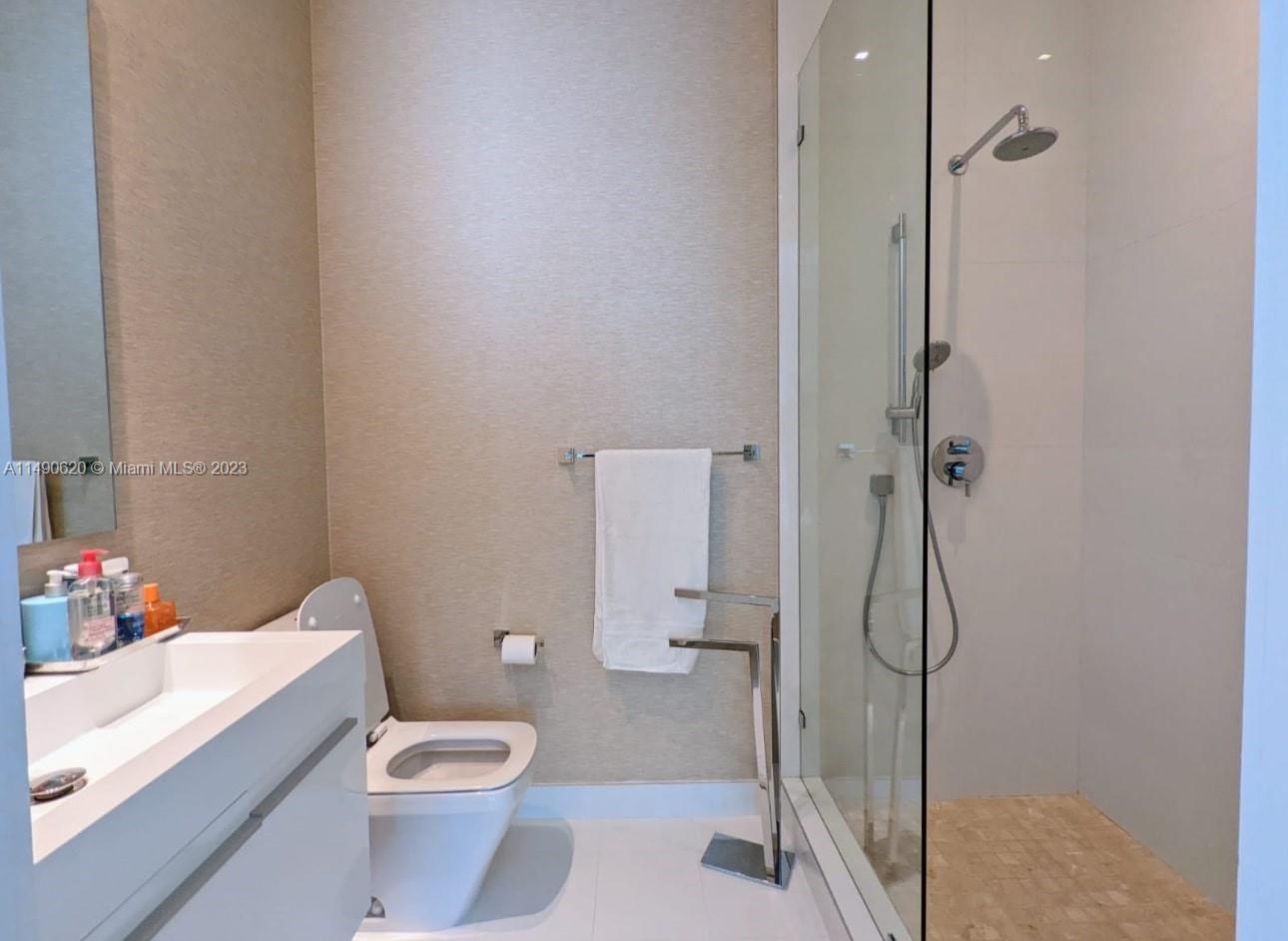 GRAND FLORIDIAN ESTATES - Residential