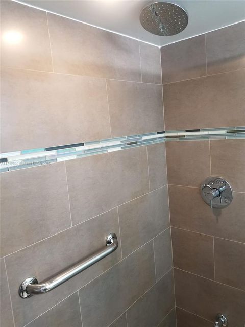 listing image 30