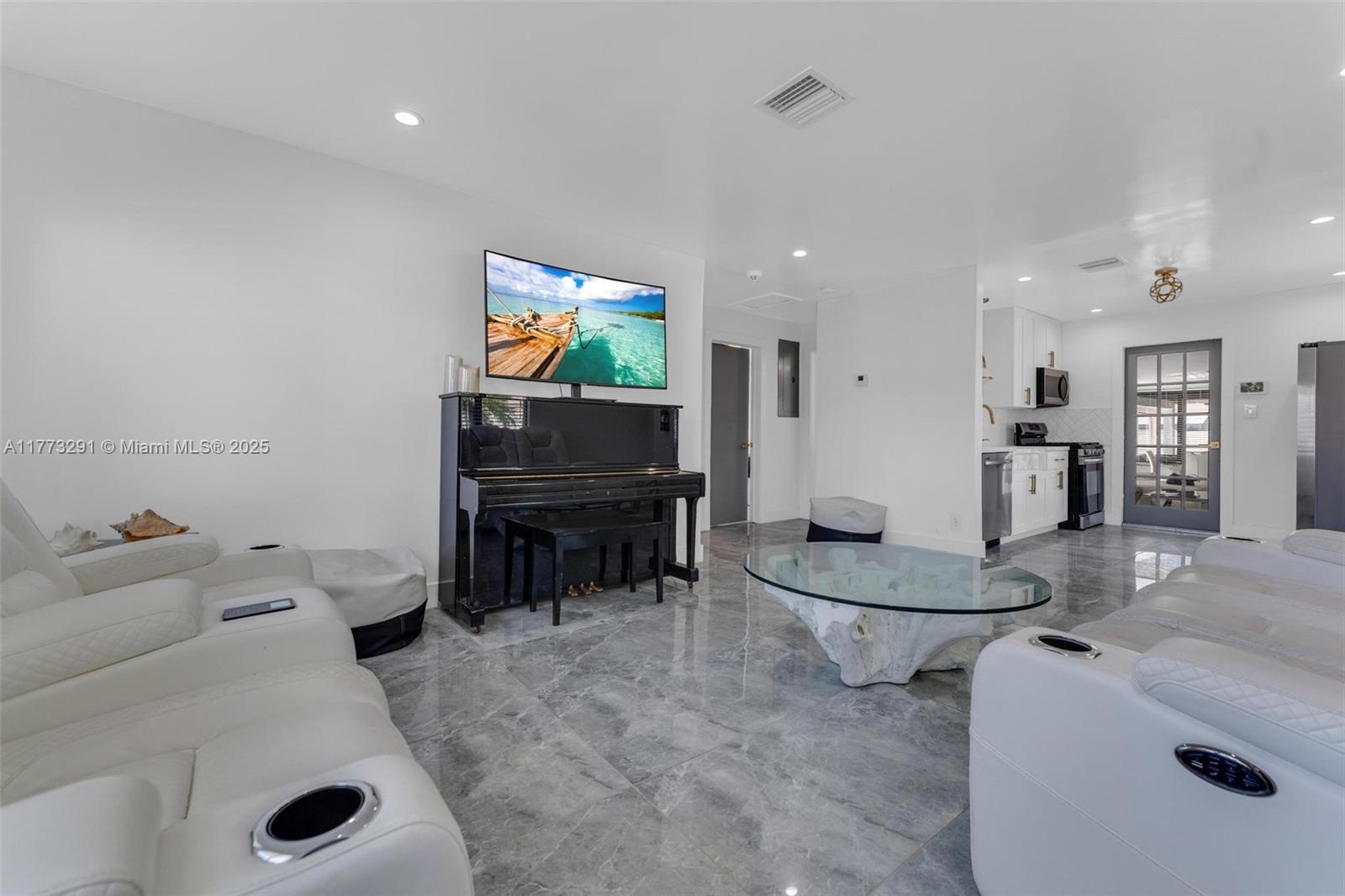 SUNSET TRAILS NO 4 - Residential