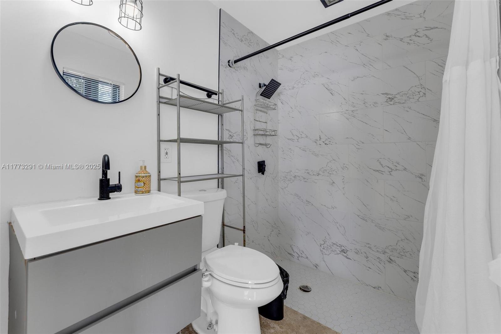 SUNSET TRAILS NO 4 - Residential